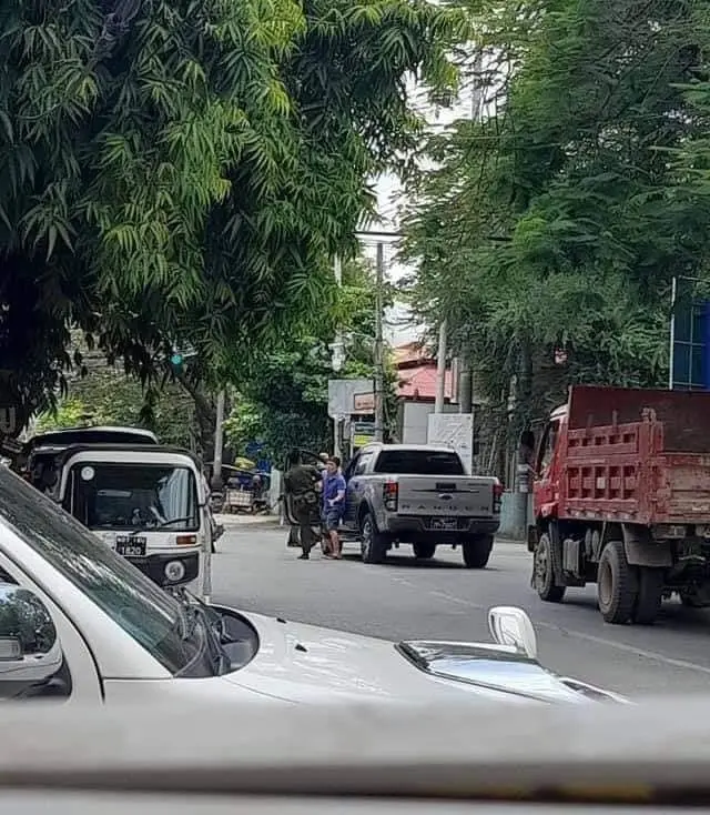 ပုသိမ်ကြီးမှာ ရဲ နှစ်ဦး ပစ်ခံရပြီးနောက် မန္တလေးမှာ စစ်ဆေးမှုများတင်းကျပ်နေ