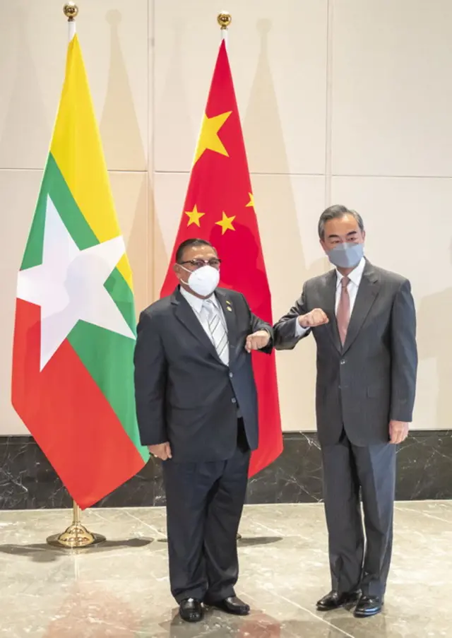 တရုတ်၊ မြန်မာ၊ ပေါ်လစီ၊ အာဆီယံ၊ စစ်အာဏာသိမ်း၊