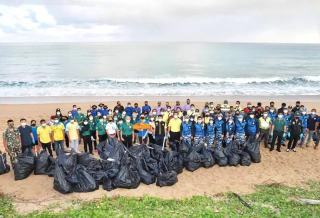 เก็บขยะ