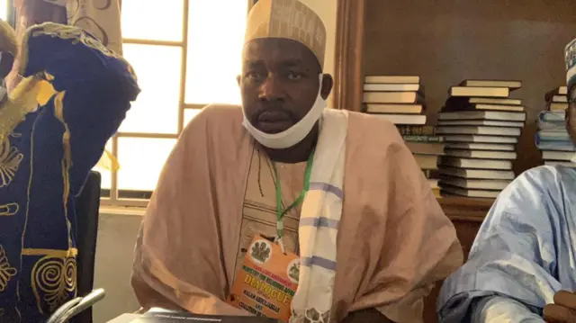 Malam Abubakar mai Madatai daga daga bangaren Tijjaniya