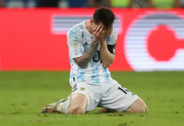 Messi ya ɓarke da kuka lokacin da aka hure wasan