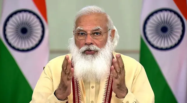 प्रधानमंत्री नरेंद्र मोदी