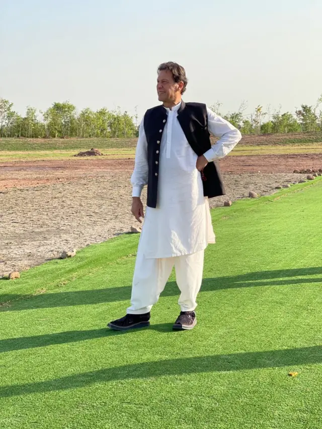 इमरान ख़ान