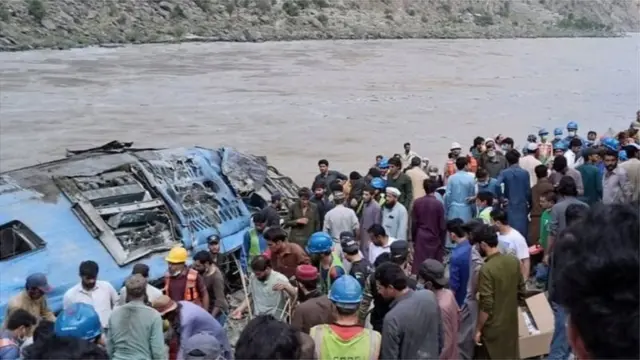 पाकिस्तान ब हादसा