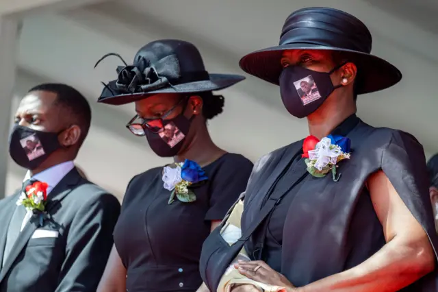 خلال التشييع