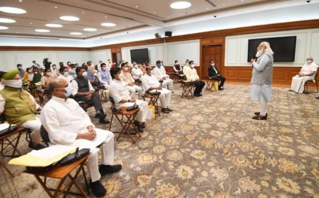 प्रधानमंत्री नरेंद्र मोदी