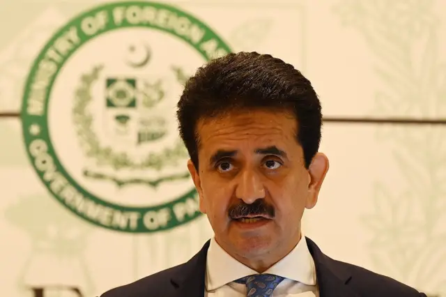 पाकिस्तान के विदेश मंत्रालय के प्रवक्ता ज़ाहिद हफ़ीज़ चौधरी