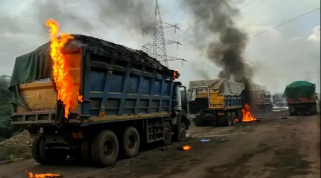 நெய்வேலி லாரி
