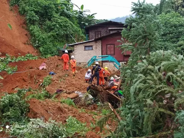 မိုးကုတ်မြေပြိုမှု- ၅ နှစ်အရွယ်ကလေးအပါအဝင် လူ ၅ ဦးသေဆုံး