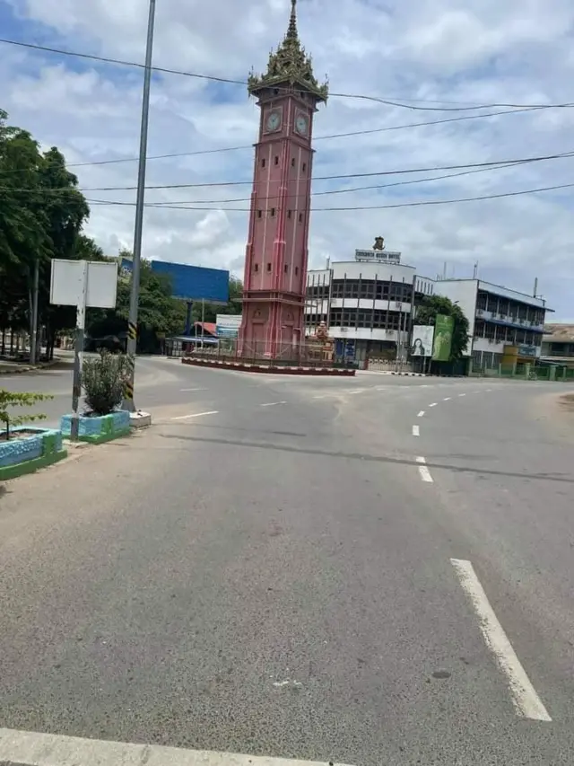 မနေ့က သြဂုတ်လ ၁၅ ရက်နေ့က  မြို့လယ် နာရီစင် အနီးပေါက်ကွဲမှုဖြစ်ခဲ့