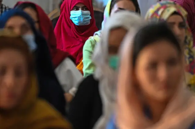 Phụ nữ Afghanistan tại Kabul vào ngày 2/8
