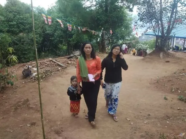 မိုးကုတ်မြို့က တက်ကြွလှုပ်ရှားသူရဲ့ ဇနီးနဲ့သမီးကြီးဖြစ်သူကို မန္တလေးအိုးဘိုထောင်ကိုပြောင်းရွှေ့