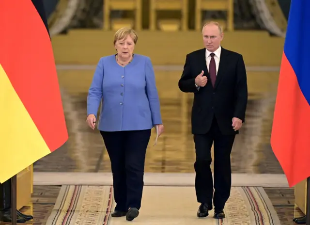 Меркель и Путин