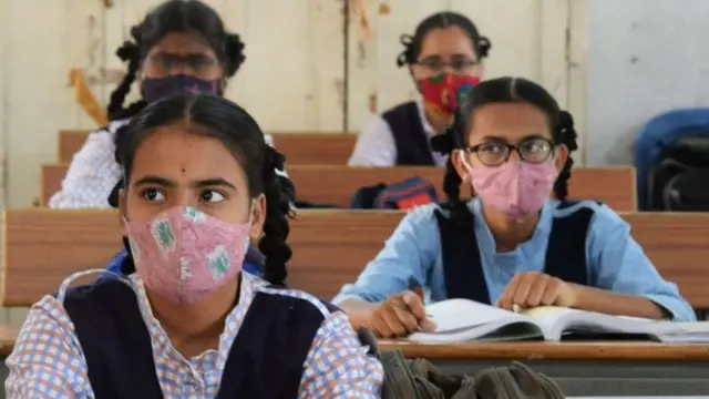 વિદ્યાર્થીનીઓ