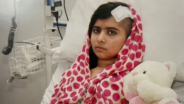 2012 ਵਿੱਚ ਹਸਪਤਾਲ ਵਿਖੇ ਮਲਾਲਾ