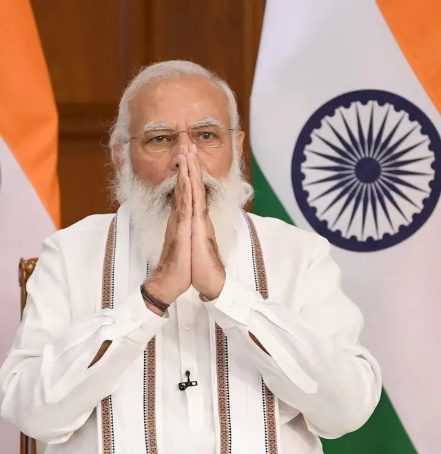 प्रधानमंत्री नरेंद्र मोदी