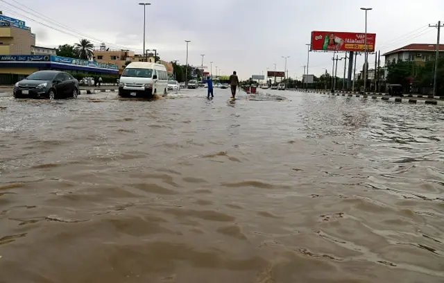 أكثر من 80 قتيلا والآف المنازل المدمرة حصيلة الفيضانات في السودان هذا العام
