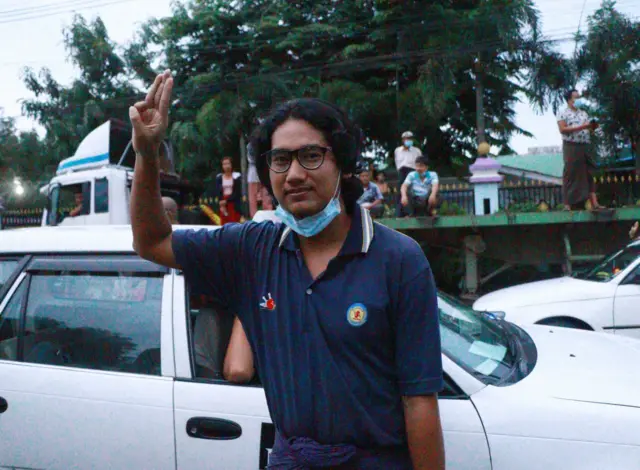 စစ်အာဏာသိမ်းမှုဆန့်ကျင်ရေး လှုပ်ရှားမှုများကြောင့် ဖမ်းခံရပြီး ဇွန်လ ၃၀ ရက်နေ့က ပြန်လွတ်လာသူတွေ