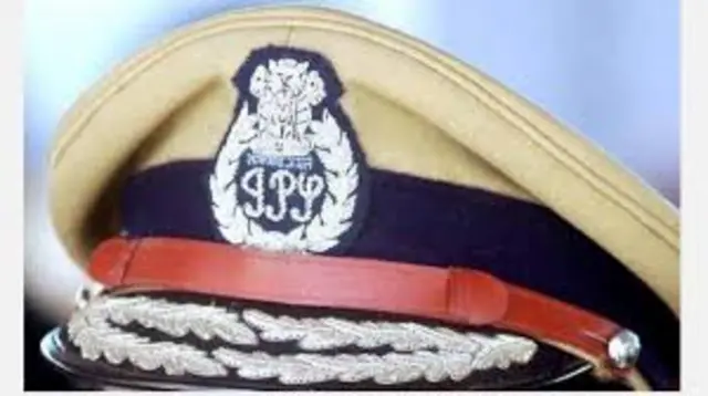 காவல்துறை பாலியல் புகார்