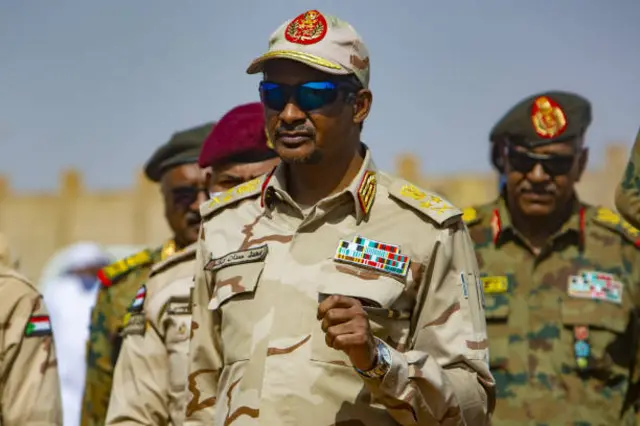 كان حميدتي، قد قال إن السياسيين قد "أهملوا المواطن في معاشه وخدماته الأساسية".
