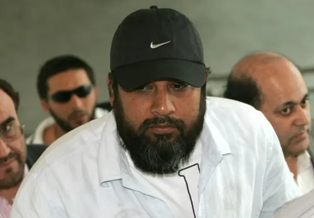 पाकिस्तान के पूर्व क्रिकेट कैप्टन इंज़माम उल-हक़