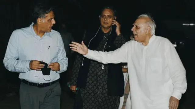 मनीष तिवारी, शशि थरूर और कपिल सिब्बल