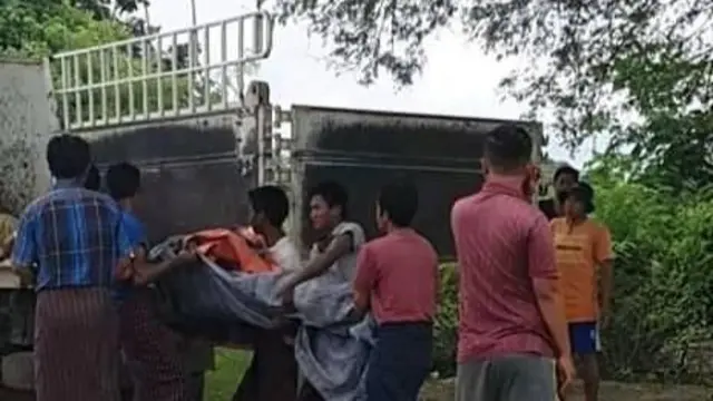 ရေဦးမြို့နယ်က ဖန်ကားဇင်ရွာမှာ အရပ်သားတစ်ဦး ပစ်သတ်ခံရလို့ ဒေသခံတွေပြော