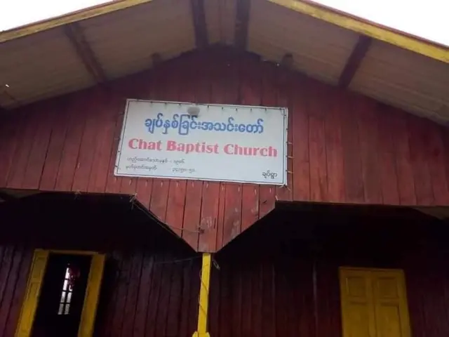 ဘုရားကျောင်းဝင်းထဲ တပ်သားတွေ နေရာချခဲ့တယ်လို့ဆို