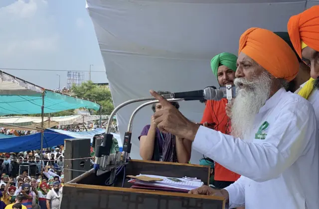 ਹਰਿਆਣਾ ਪੁਲਿਸ ਖੋਲ੍ਹ ਰਹੀ ਹੈ ਨਾਕੇ,ਸ਼ਾਂਤੀਪੂਰਵੁਕ ਕਰਨਾਲ ਪੁੱਜੋ: ਗੁਰਨਾਮ ਸਿੰਘ ਚਢੂਨੀ