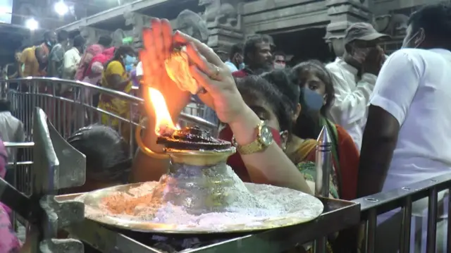 தீப ஆரத்தி