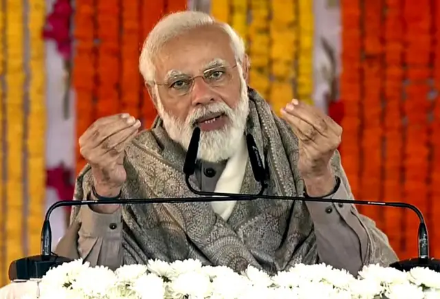 नरेंद्र मोदी