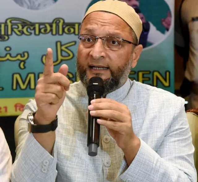 असदुद्दीन ओवैसी