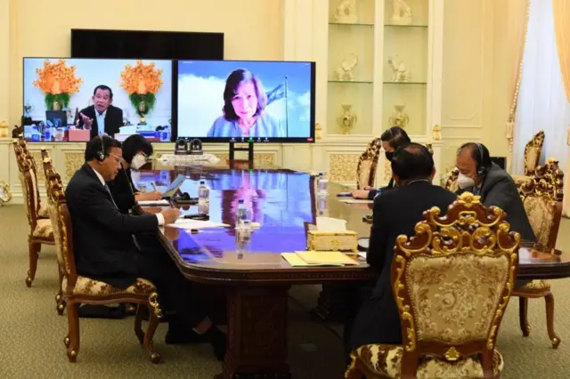 မြန်မာ့အရေးအတွက် ကုလအထူးကိုယ်စားလှယ်သစ်နဲ့ ကမ္ဘောဒီးယားဝန်ကြီးချုပ်တို့ ဆွေးနွေး