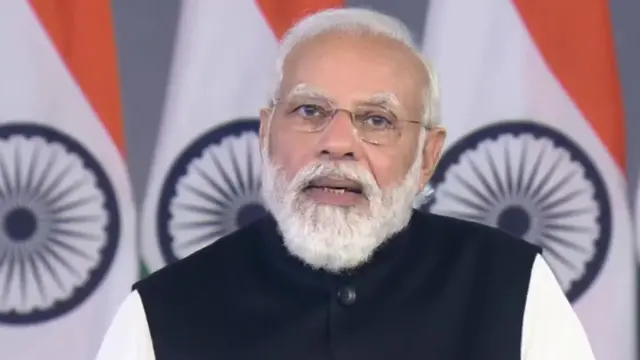 मोदी