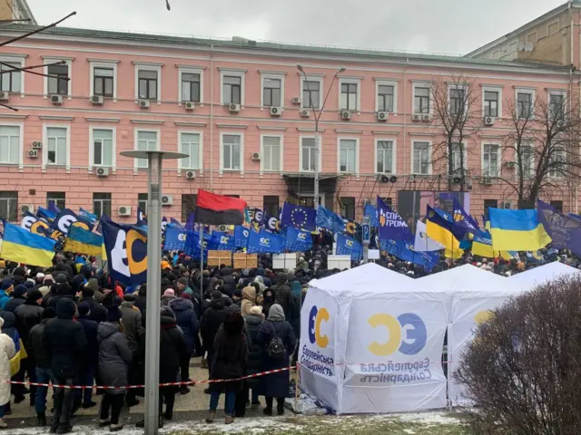 мітинг, суд, порошенко