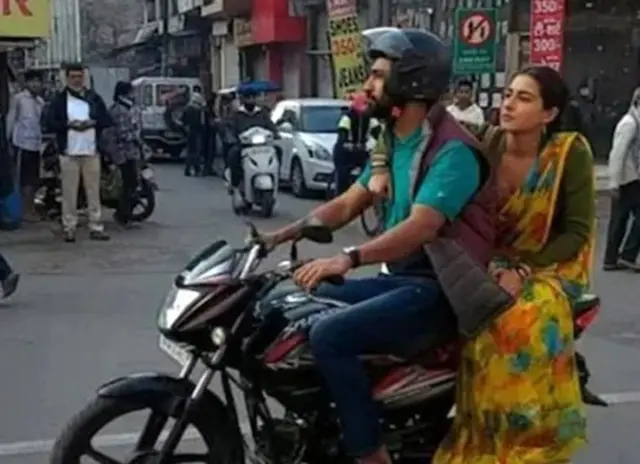 सोशल मीडिया पर वायरल होती तस्वीर