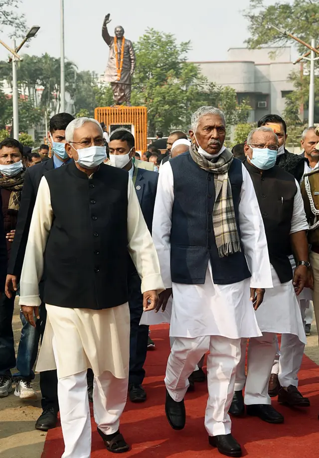 नीतीश कुमार