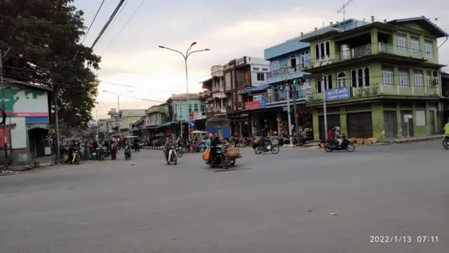 ကလေးမြို့ ‌ဗိုလ်ချုပ်လမ်းနဲ့ ဘုရင့်နောင်လမ်းဆုံ