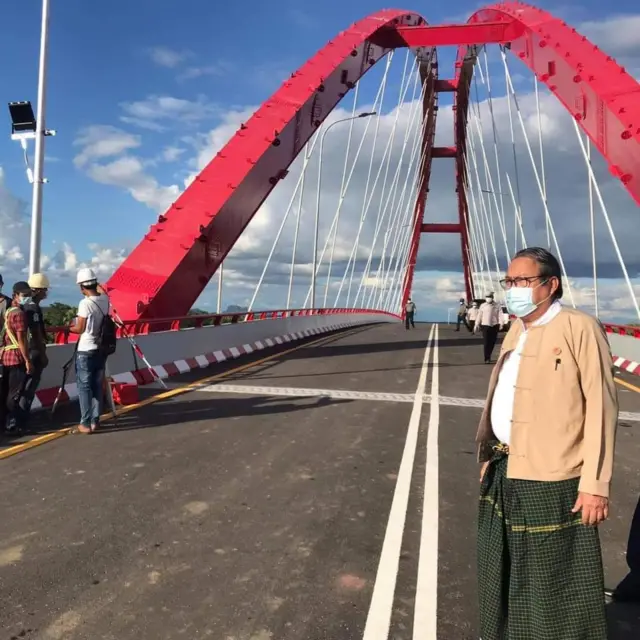 ဒေါက်တာအေးဇံကိုယ်တိုင်လည်း စစ်အာဏာသိမ်းမှုဖြစ်ပြီးတဲ့နောက် ဖမ်းဆီးထိန်းသိမ်းခံရပြီး အမှုတွေနဲ့ရင်ဆိုင်နေရပါတယ်။