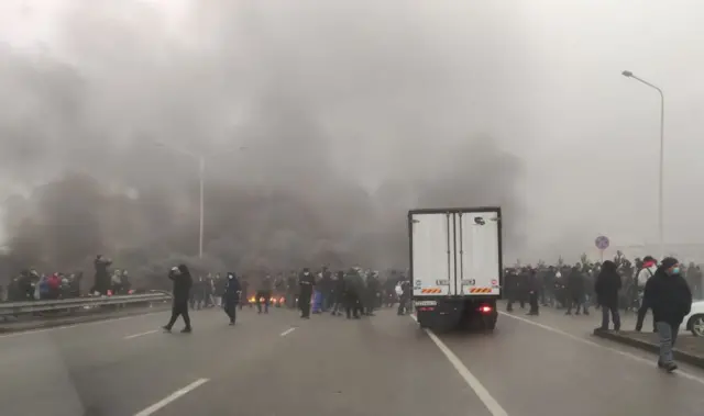 Блокировка шоссе
