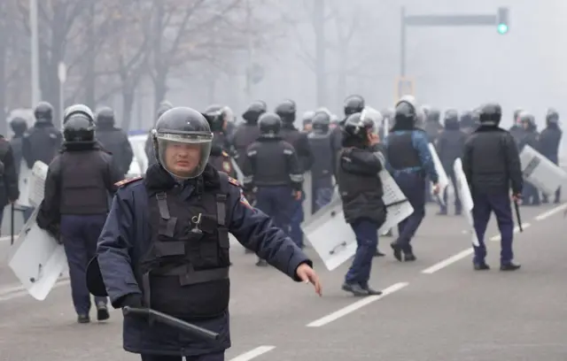 ОМОН в Алматы