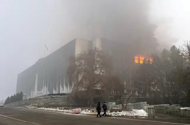 Пожар в здании мэрии.