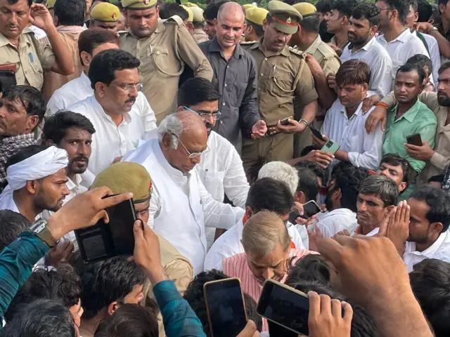 कांग्रेस के वरिष्ठ नेता मल्लिकार्जुन खड़गे