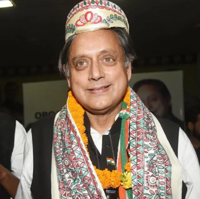 शशि थरूर