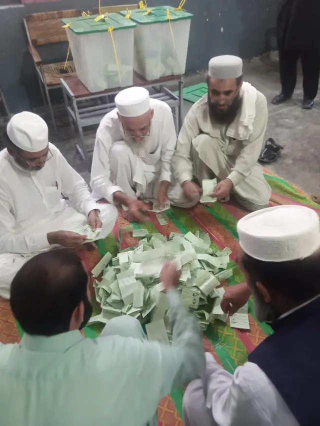 چارسدہ