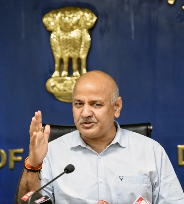 उपमुख्यमंत्री मनीष सिसोदिया