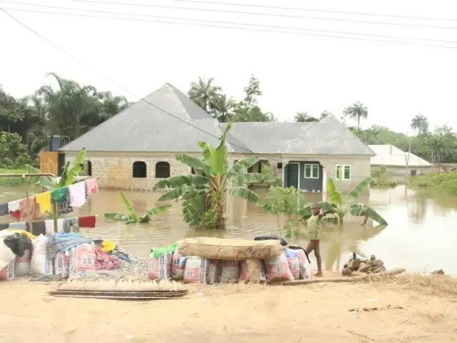 Many villages dey covered with di flood for Bomadi