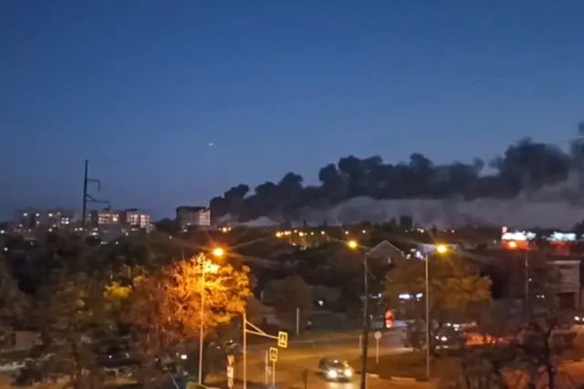 Пожар после падения самолета