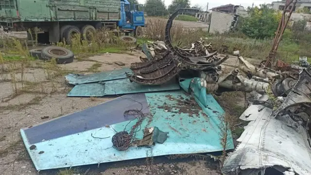 обломки самолета