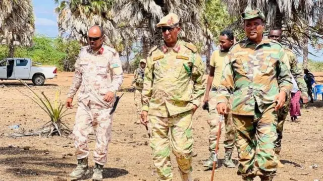 Taliyaha ciidamada dhulka ee Soomaaliya